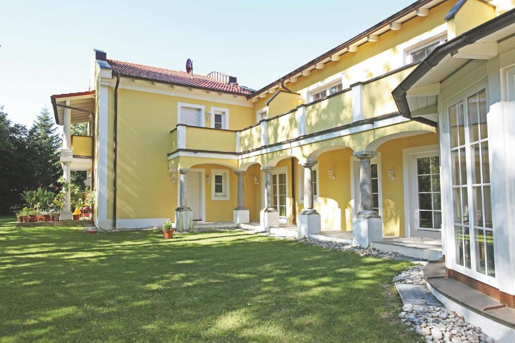 Haus Hildegunde Hotel Bad Fussing Exterior photo